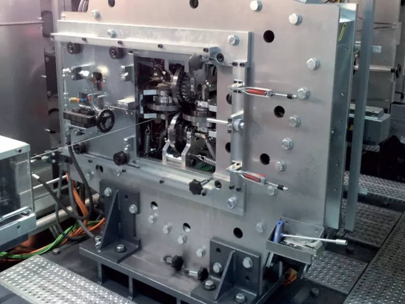 कुन उद्योगहरूमा प्रोफाइल रोलिङ मेसिन प्रयोग गरिन्छ